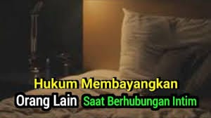 Membayangkan Pria Lain Saat Sedang Berh*bungan dengan Suami, Apakah ini Salah?